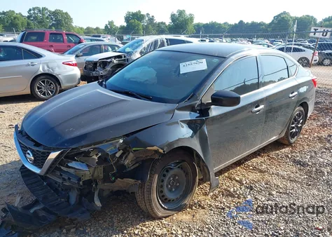 2019 Nissan Sentra S z USA, uszkodzony, nr VIN 3N1AB7AP0KY277892